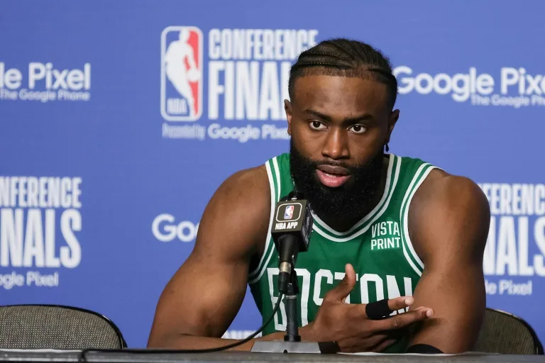 Jaylen Brown Commits to Celtics with $304 Million Contract