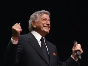 Tony Bennett's Death Leaves a Hole in the American Songbook